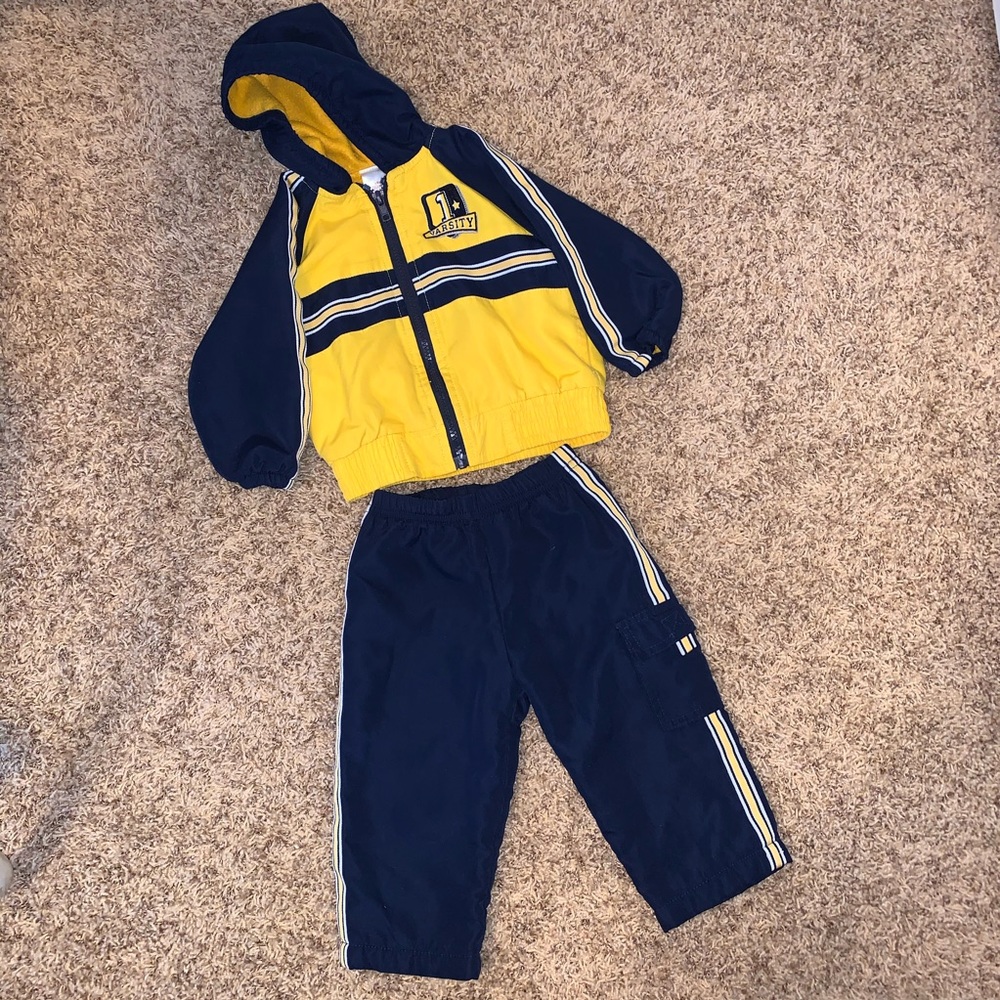 Snow suit